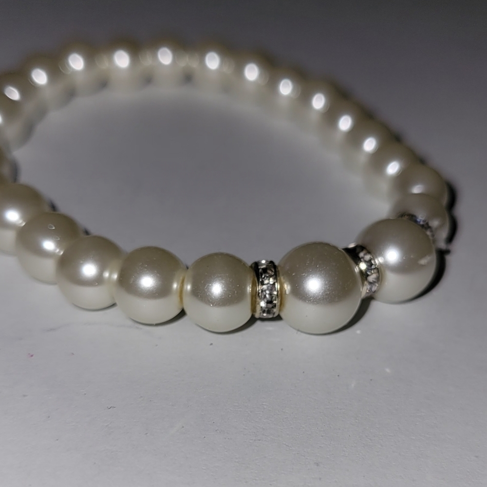 Pearl Faux & Rhinestone Stretch Bracelet